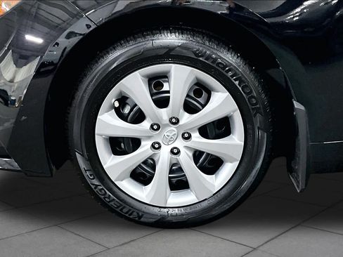 Certified 2025 Toyota Corolla LE FWD image 11