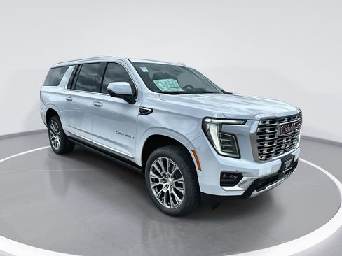 New 2026 GMC Yukon XL Denali w/ Denali Reserve Package image 1