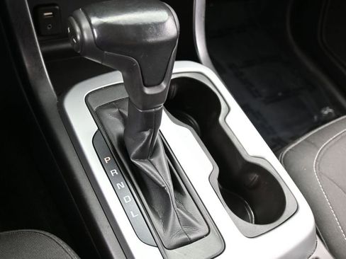 Used 2018 Chevrolet Colorado LT w/ Redline Special Edition AWD/4WD image 28