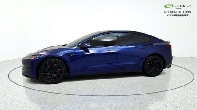 Used 2025 Tesla Model 3 Performance AWD/4WD image 4