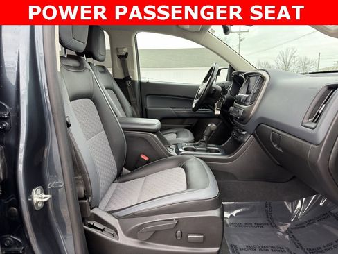 Used 2019 Chevrolet Colorado Z71 image 3