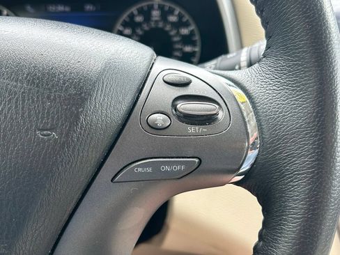 Used 2022 Nissan Murano SV FWD image 27