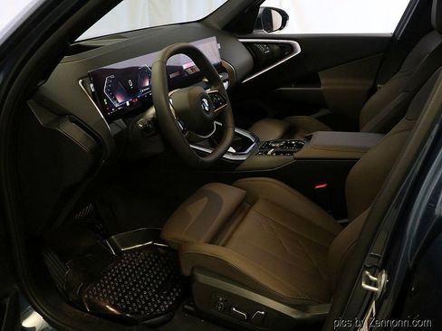 Used 2025 BMW X3 xDrive30i w/ Premium Package image 11