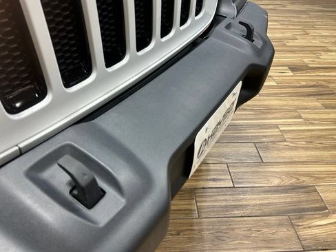 Used 2023 Jeep Wrangler Unlimited Sport AWD/4WD image 14