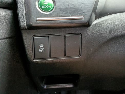 Used 2015 Honda Civic SE image 21