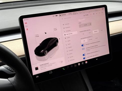 Used 2022 Tesla Model 3 Long Range AWD/4WD image 38