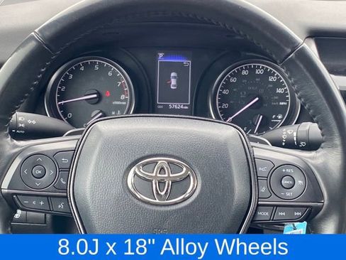 Used 2023 Toyota Camry SE image 7