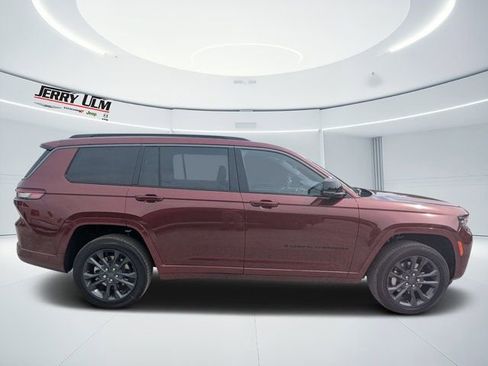 New 2026 Jeep Grand Cherokee L Limited AWD/4WD image 2