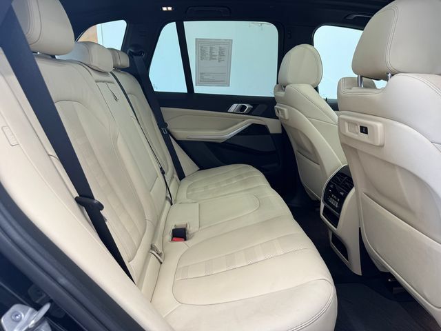 Used 2021 BMW X5 sDrive40i w/ Premium Package RWD image 20