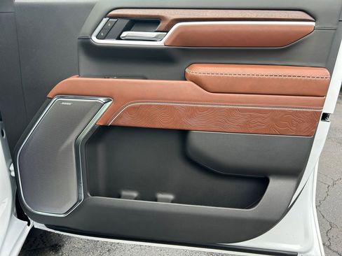 New 2025 GMC Sierra 2500 Denali Ultimate w/ Max Trailering Package image 25