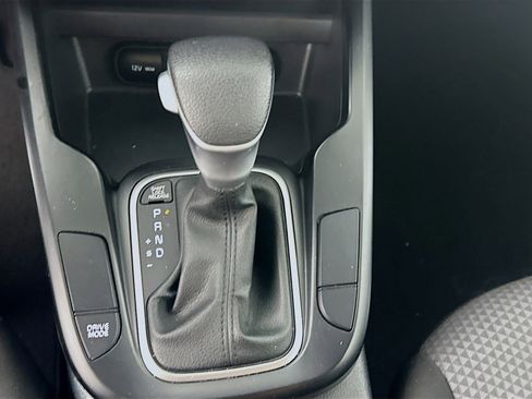 Used 2023 Kia Soul LX w/ LX Technology Package FWD image 24