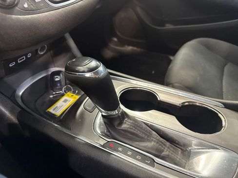 Used 2019 Chevrolet Malibu LT FWD image 31