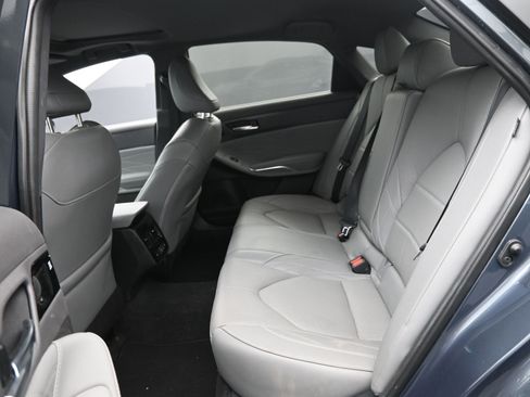 Used 2022 Toyota Avalon Limited image 14