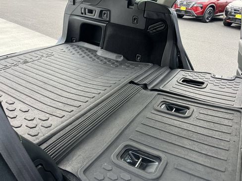 Used 2021 Subaru Outback Onyx Edition XT w/ Popular Package #2 image 23