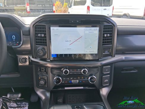 New 2025 Ford F150 Lariat w/ Equipment Group 501A Mid image 15