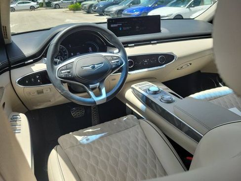Used 2023 Genesis GV70 3.5T Sport Advanced w/ Sport Advanced Package AWD/4WD image 11