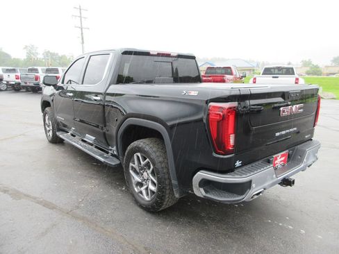 Certified 2024 GMC Sierra 1500 SLT w/ SLT Premium Plus Package AWD/4WD image 10