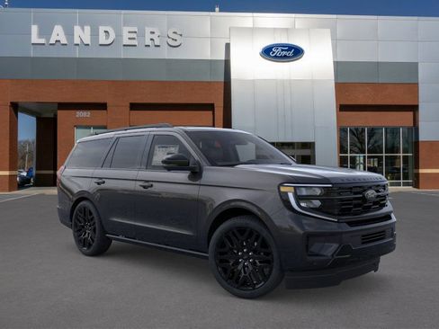 New 2026 Ford Expedition Platinum image 7