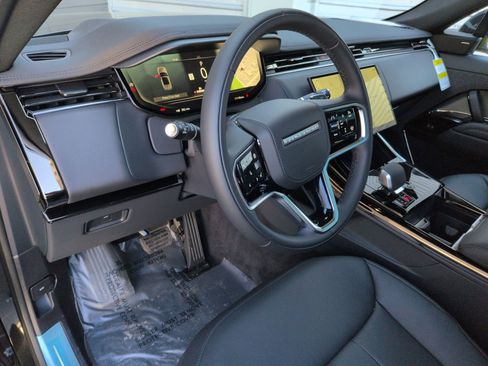 New 2026 Land Rover Range Rover Sport SE image 12