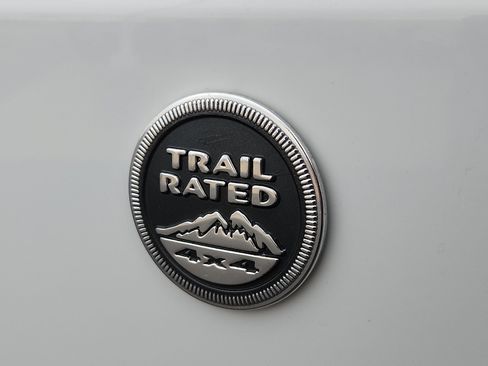 Used 2017 Jeep Wrangler Unlimited Rubicon AWD/4WD image 10