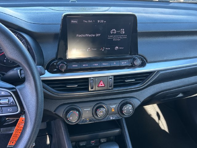 Used 2023 Kia Forte LXS FWD image 13