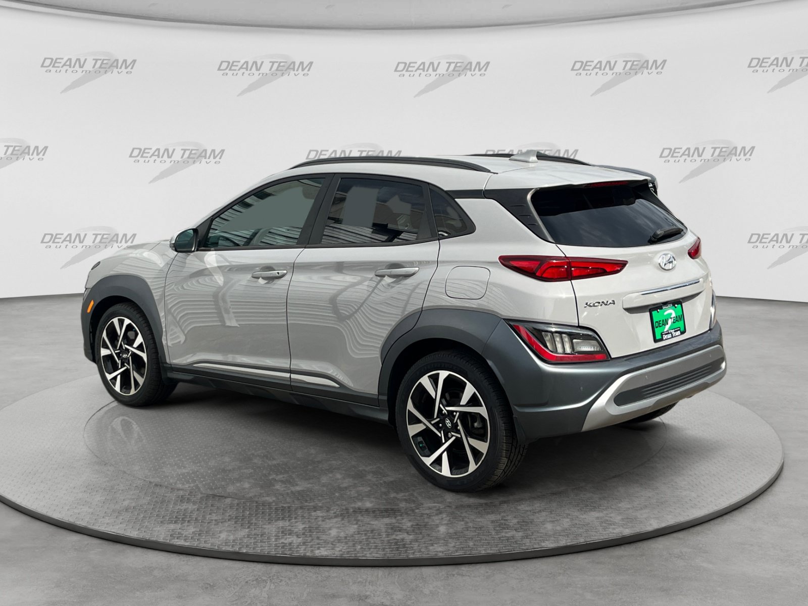 Used 2022 Hyundai Kona Limited AWD/4WD image 6