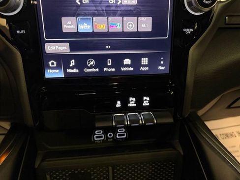 New 2026 RAM 1500 Big Horn AWD/4WD image 17