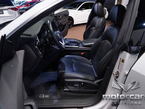 Used 2020 Audi Q8 Prestige image 28