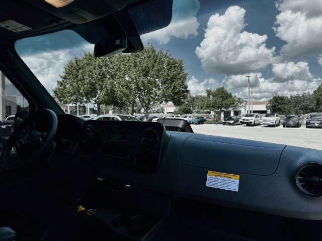 Certified 2025 Mercedes-Benz Sprinter 2500 image 24