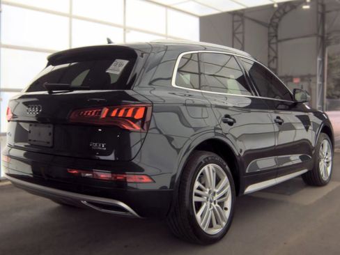 Used 2018 Audi Q5 2.0T Premium Plus AWD/4WD image 3