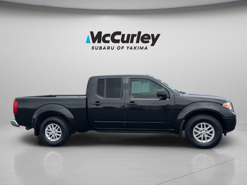 Used 2018 Nissan Frontier SV w/ Value Truck Package AWD/4WD image 7