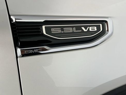 Used 2022 GMC Sierra 1500 SLT w/ SLT Premium Package AWD/4WD image 41
