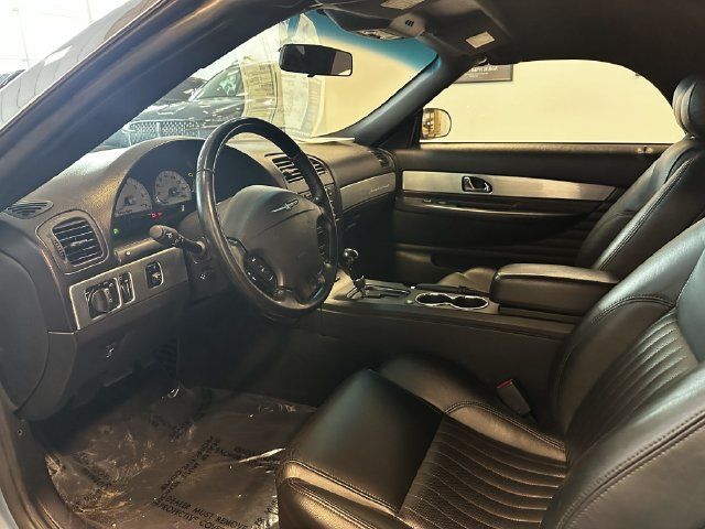 Used 2004 Ford Thunderbird RWD image 4