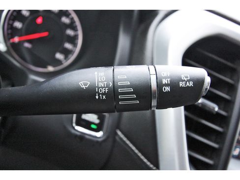 Used 2021 GMC Acadia SLT w/ Elevation Edition FWD image 18