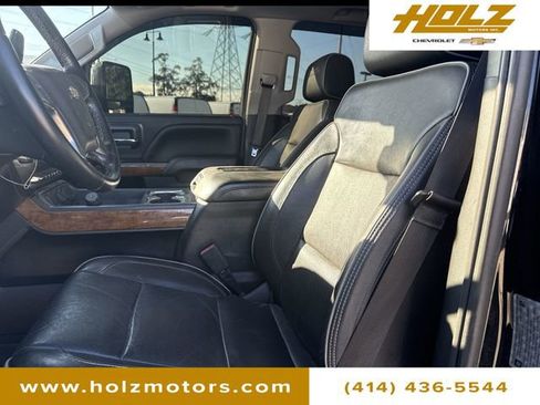 Certified 2019 Chevrolet Silverado 3500 High Country w/ Duramax Plus Package image 19