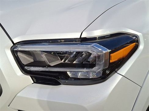 Certified 2023 Toyota Tacoma TRD Sport image 14