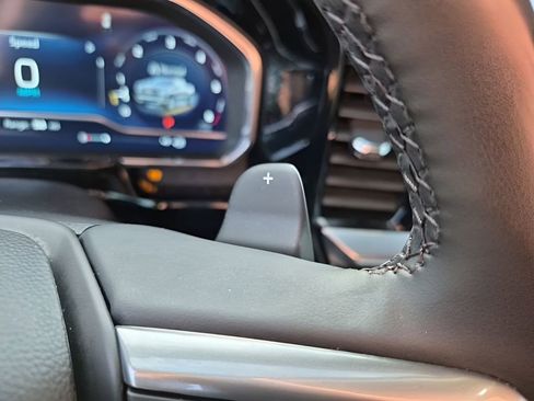 Used 2023 Chevrolet Silverado 1500 LT image 36