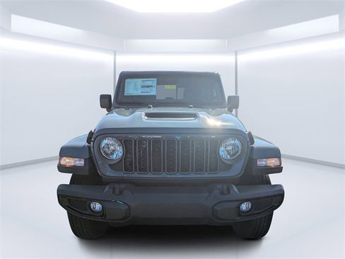 New 2025 Jeep Gladiator Sport image 8