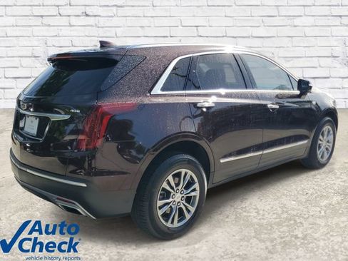 Used 2021 Cadillac XT5 Premium Luxury w/ LPO, Floor Liner Package FWD image 4