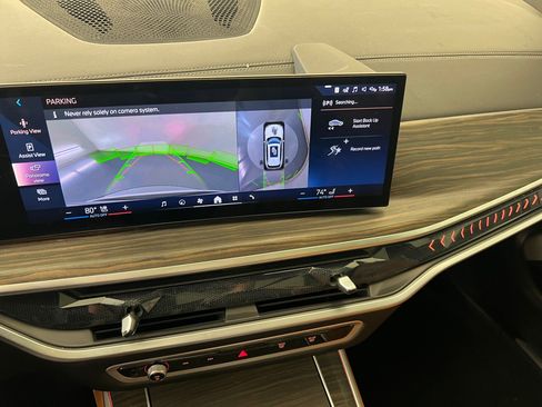 Certified 2024 BMW X5 sDrive40i w/ Premium Package image 28