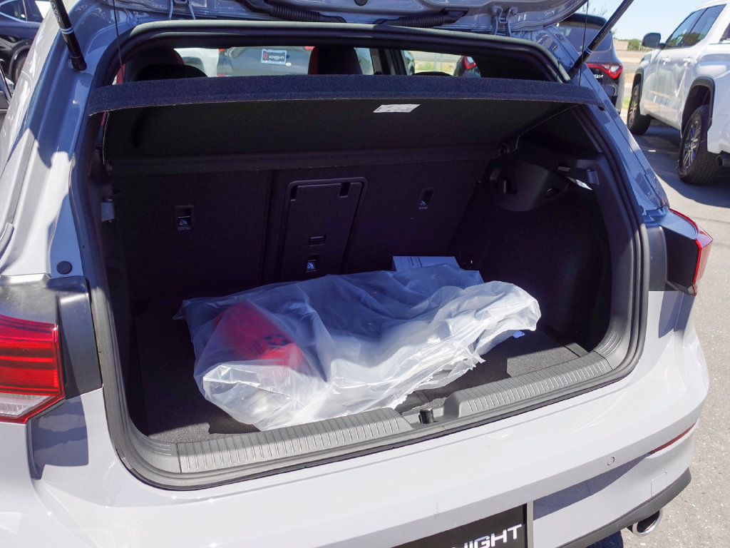 New 2026 Volkswagen GTI SE FWD image 25