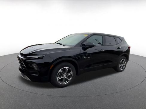 Used 2026 Chevrolet Blazer LT AWD/4WD image 6