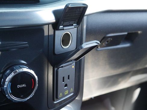 Used 2022 Ford F150 Lariat w/ Equipment Group 502A High image 51