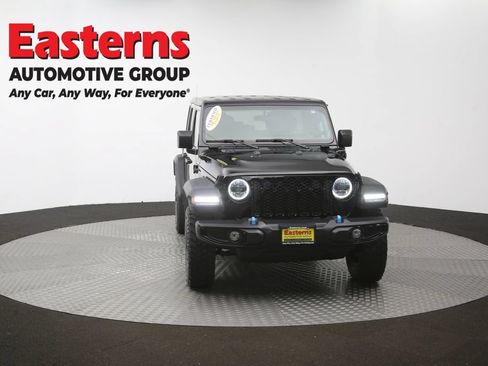 Used 2023 Jeep Wrangler Unlimited w/ Cold Weather Group AWD/4WD image 52
