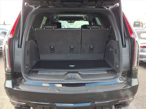Certified 2023 Cadillac Escalade V image 13