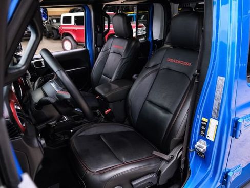 Used 2023 Jeep Gladiator Rubicon w/ LED Lighting Group AWD/4WD image 76