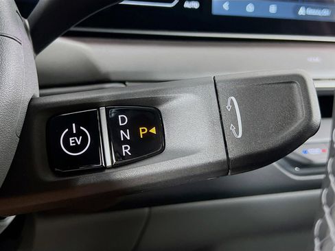 New 2026 Kia EV9 Wind AWD/4WD image 12
