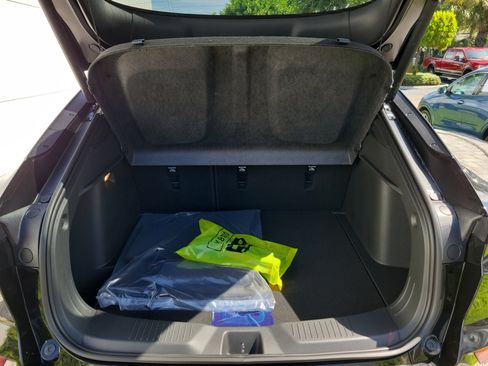 New 2026 Buick Envista Sport Touring w/ Convenience I Package FWD image 8