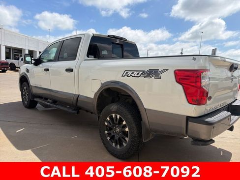 Used 2018 Nissan Titan PRO-4X w/ Pro-4x Utility Package AWD/4WD image 4