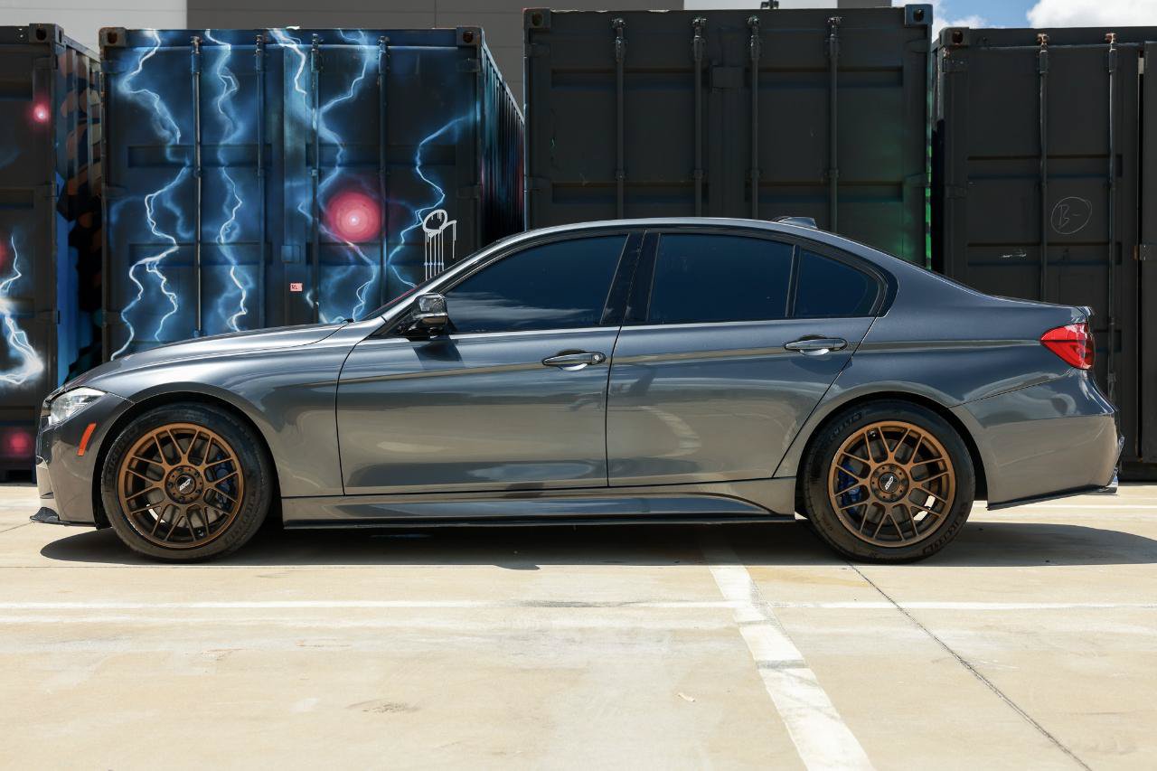 Used 2017 BMW 340i Sedan RWD image 3